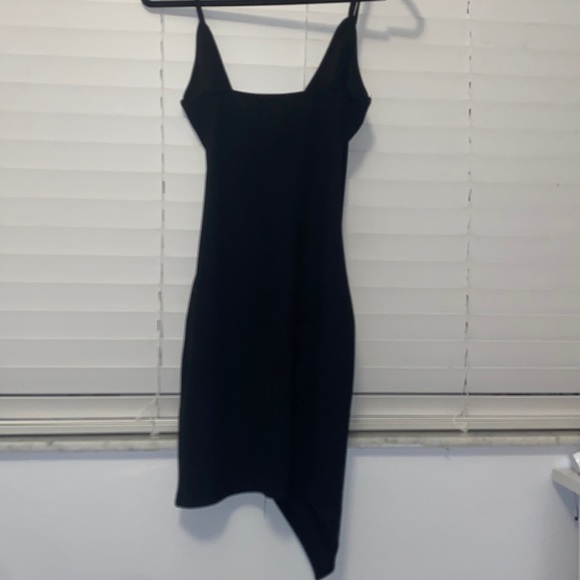 black front fitted crossed mini dress - Picture 3 of 3